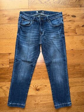 KUT from the Kloth Lauren Straight Leg Crop Jeans Size 2